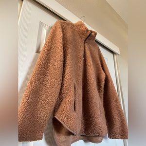 ❌SOLD❌ Teddy Quarter Zip - FAVLUX FASHION - Size Small - Best fits sizes XS-M